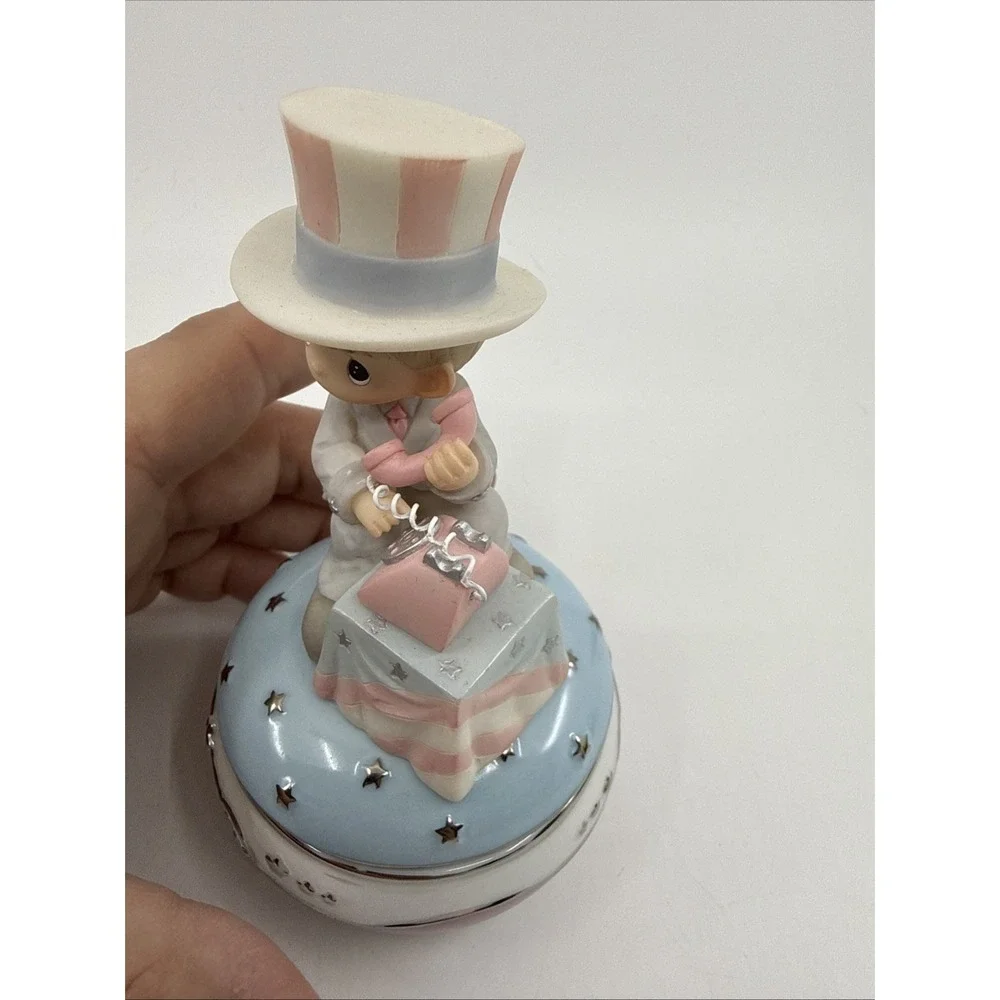 Precious Moments Let Freedom Ring Porcelain Music Trinket Box A0254 2003 Works